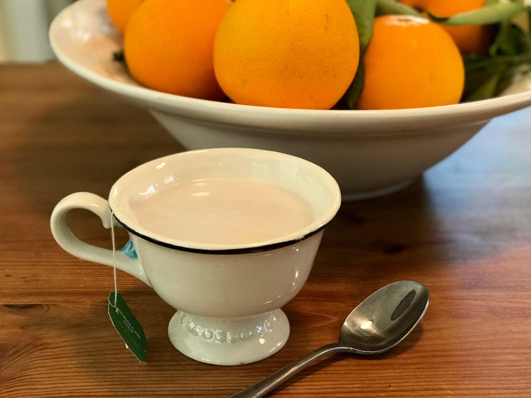 Tea Disaster / Savvy Tips for Seville Café-Bars / Seville, Spain / Karen McCann / EnjoyLivingAbroad.com